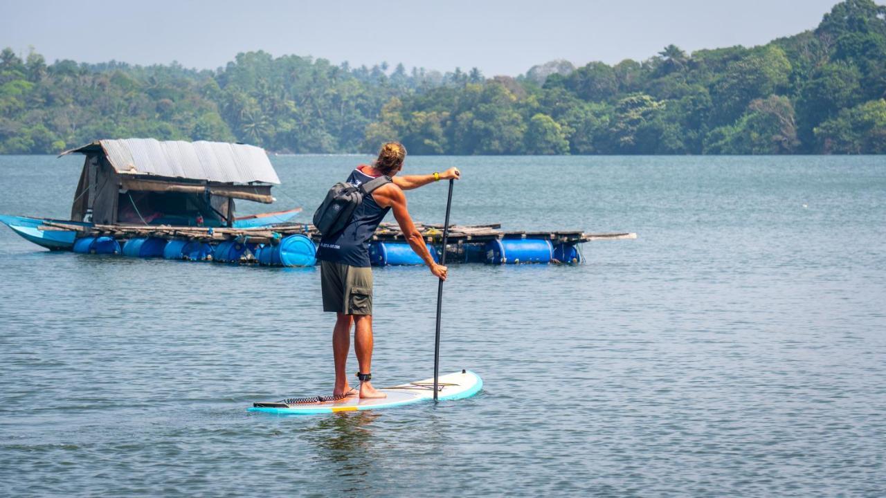 Circus Lagoon Hideaway Bed and Breakfast Dodanduwa Esterno foto